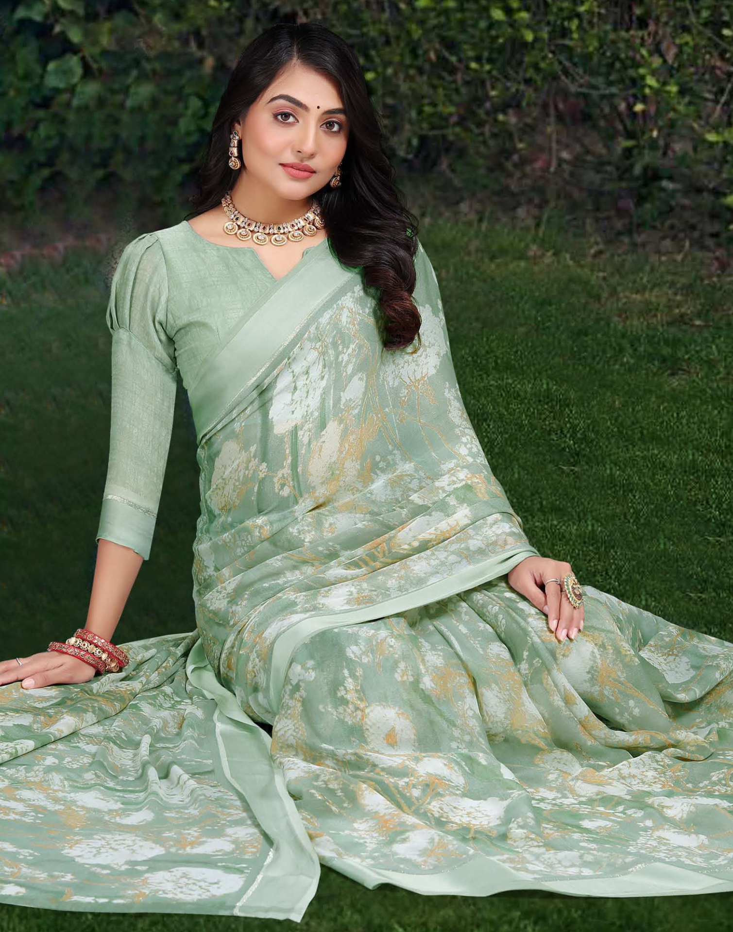 Soft Fabric Saree with Floral Design – Dusty Colour – Casual Wear